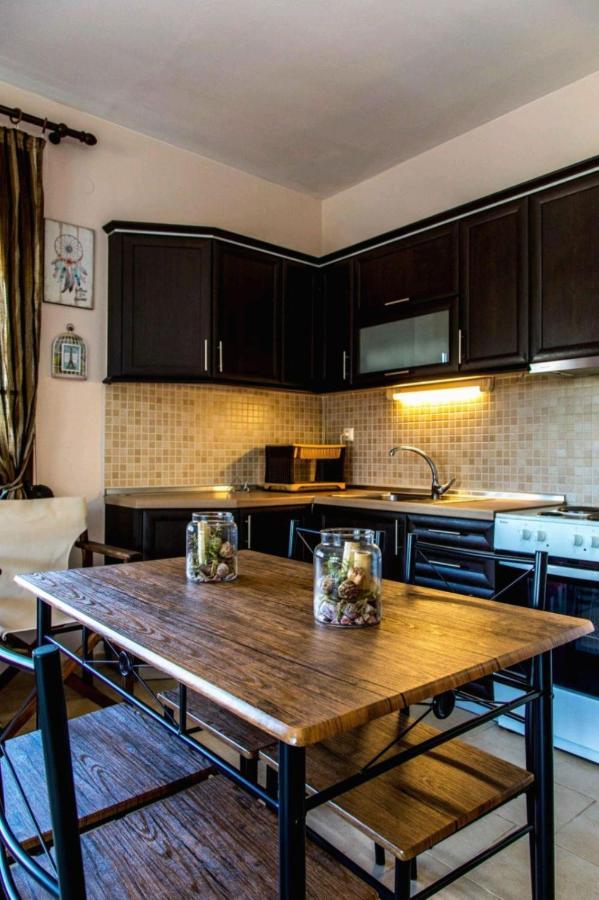 Canal Luxury Apartments Nea Poteidaia Ngoại thất bức ảnh