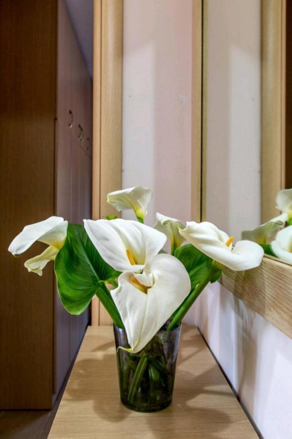 Canal Luxury Apartments Nea Poteidaia Ngoại thất bức ảnh