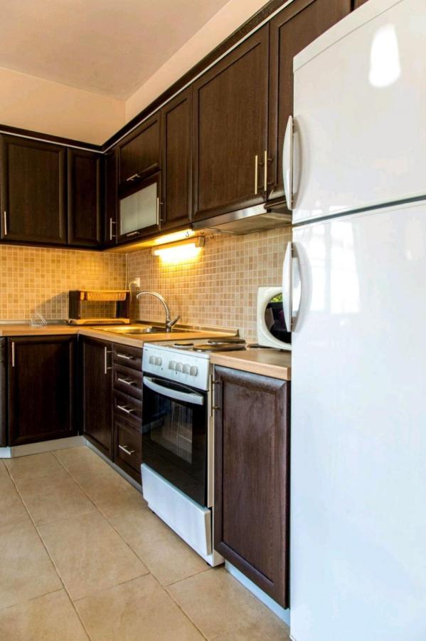 Canal Luxury Apartments Nea Poteidaia Ngoại thất bức ảnh